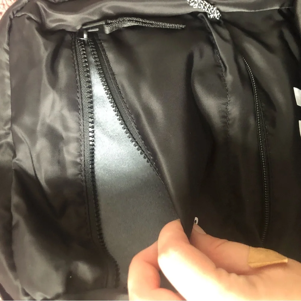 Adidas Black Backpack - Picture 6 of 10